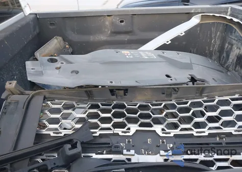 2015 Chevrolet Silverado 1500 1Lt из США, поврежденный, VIN 3GCUKREH1FG304604